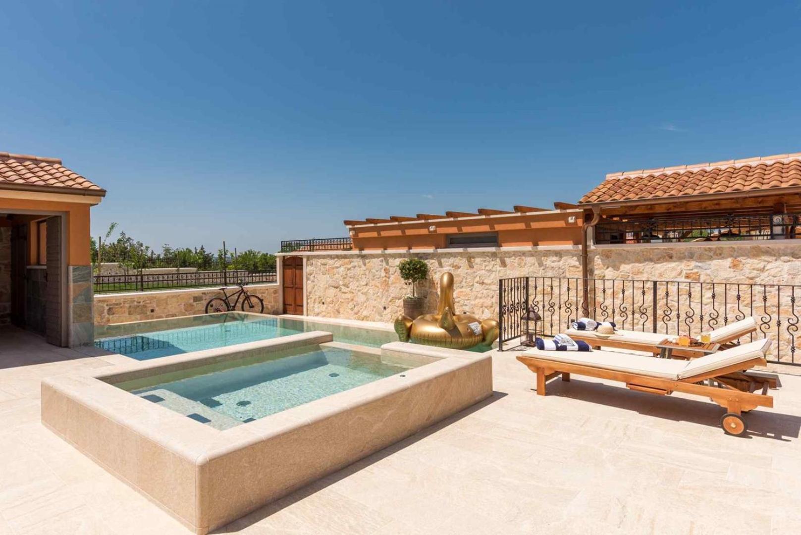 Luxury Villa Finessa Skradin 2 With Heated Pool, Jacuzzi And Sauna Zewnętrze zdjęcie