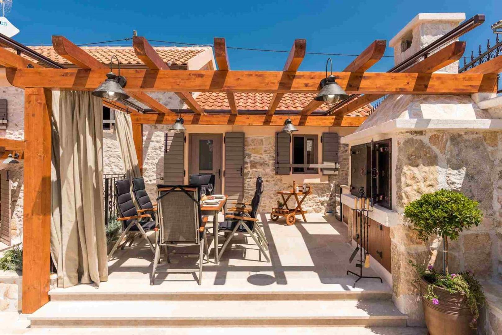 Luxury Villa Finessa Skradin 2 With Heated Pool, Jacuzzi And Sauna Zewnętrze zdjęcie