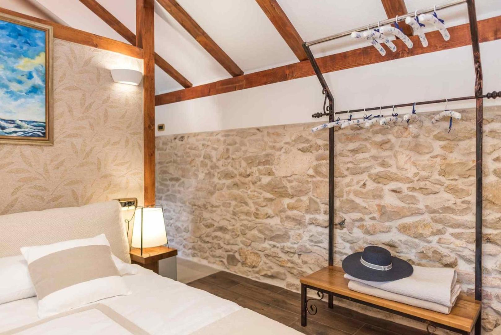 Luxury Villa Finessa Skradin 2 With Heated Pool, Jacuzzi And Sauna Zewnętrze zdjęcie