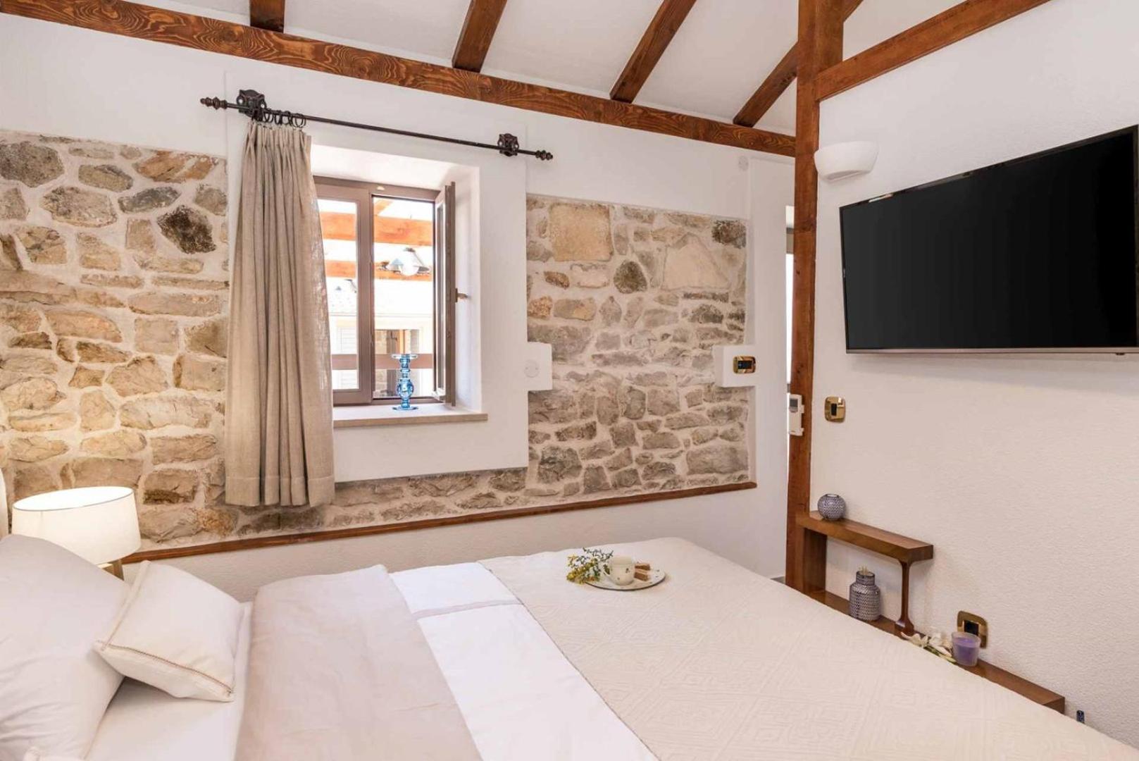 Luxury Villa Finessa Skradin 2 With Heated Pool, Jacuzzi And Sauna Zewnętrze zdjęcie